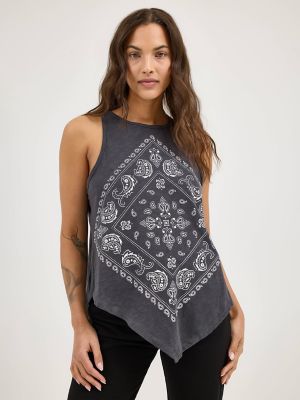 Women's Wrangler Bandana Diamond Front Tank in Washed Black