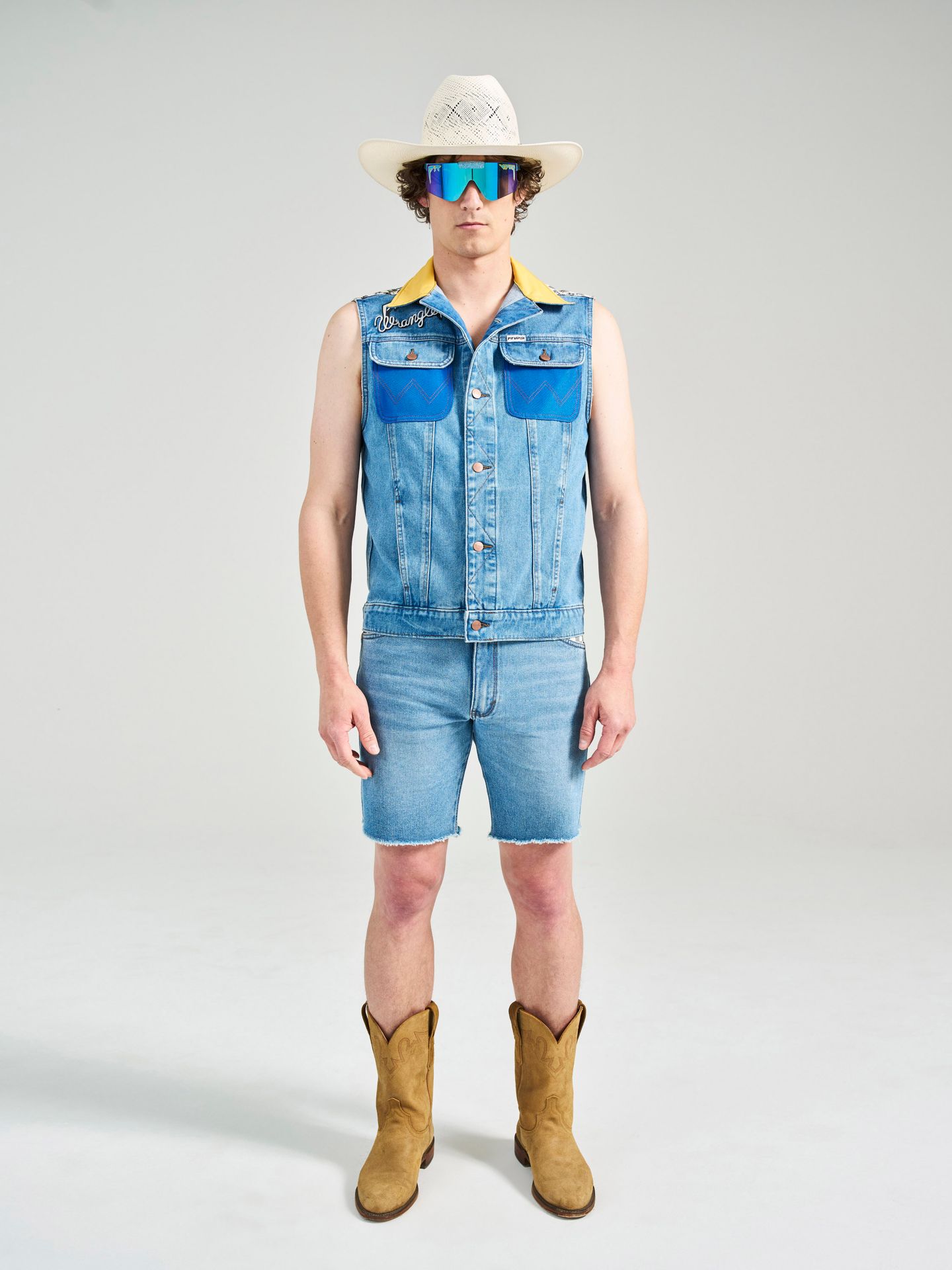 Мужские шорты Wrangler x Pit Viper Cut-Off Jorts, цвет: Состаренный варёный — фото 1