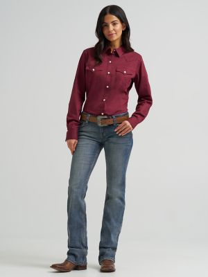 Women's Wrangler Western Button Down Shirt in Windsor Wine alternative view