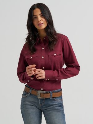 Women's Wrangler Western Button Down Shirt in Windsor Wine alternative view 3