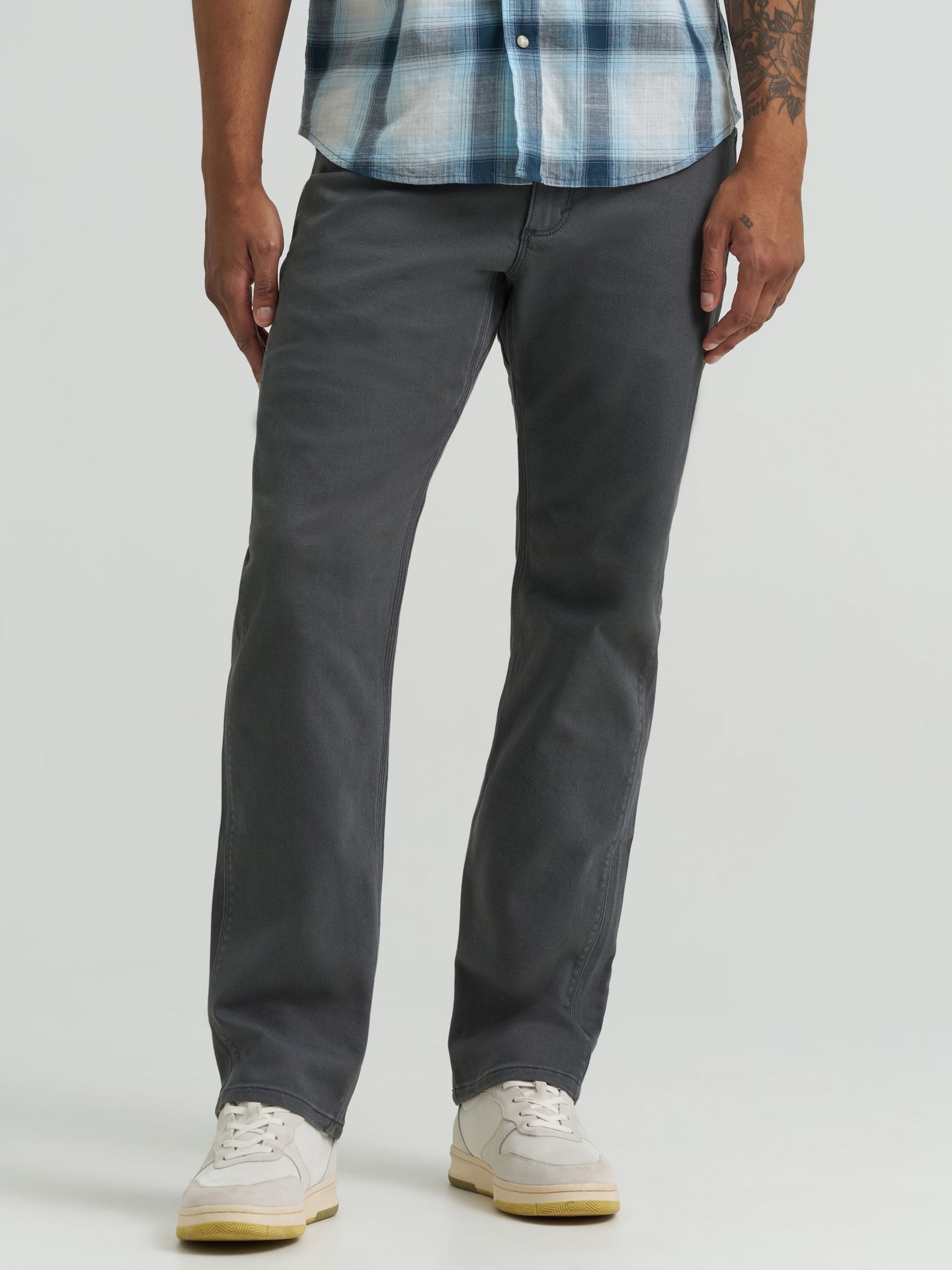 Мужские брюки Wrangler Peak Comfort Twill Pant, цвет: Асфальтовый — фото 4