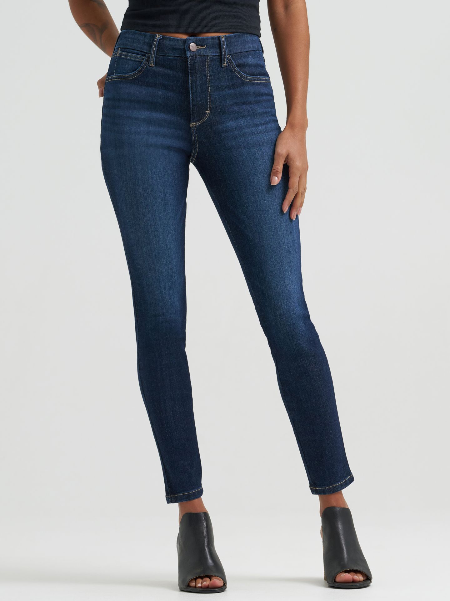 Женские джинсы Wrangler Bespoke High Rise Skinny, цвет: Rae — фото 8