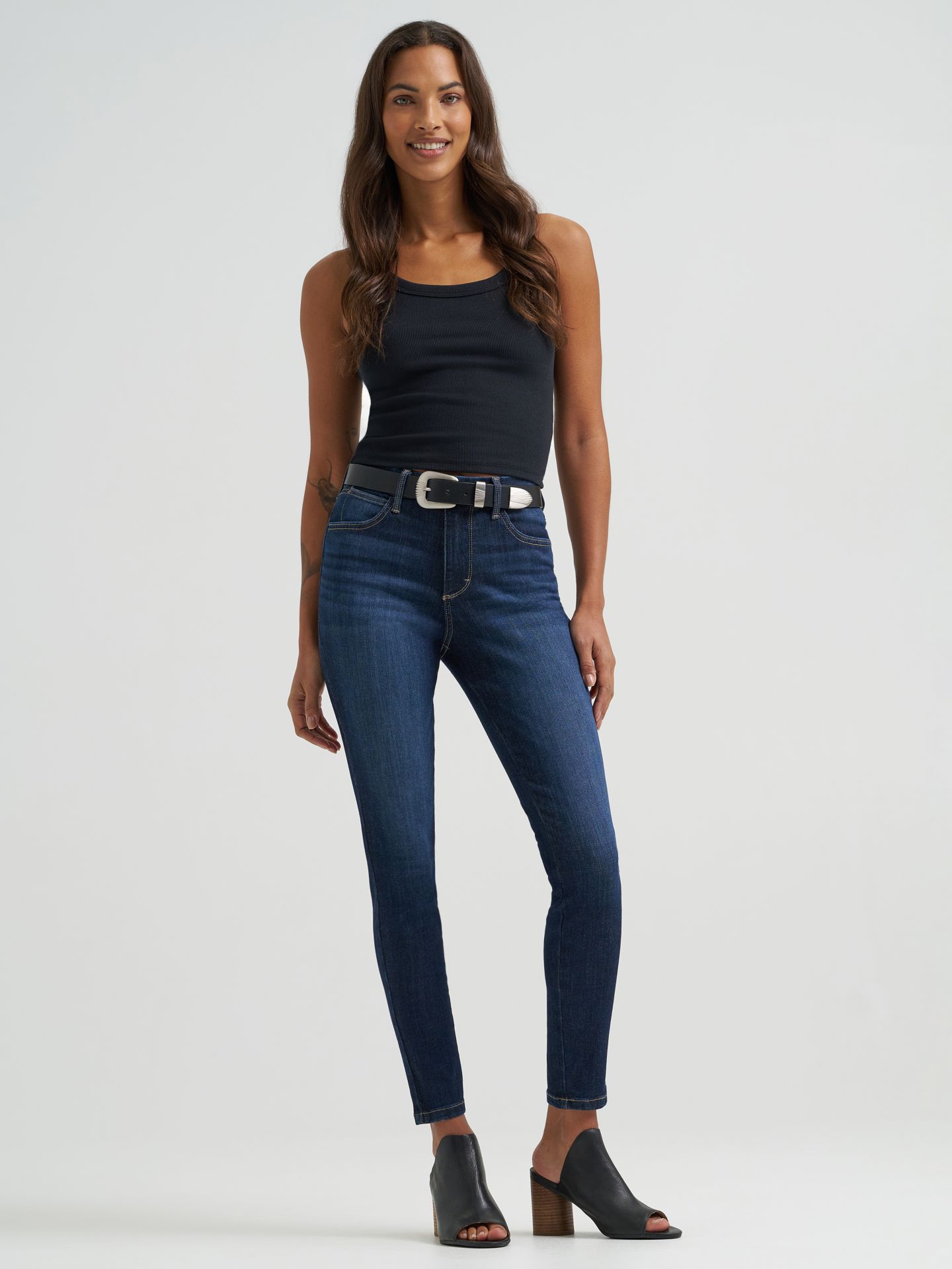 Женские джинсы Wrangler Bespoke High Rise Skinny, цвет: Rae — фото 5