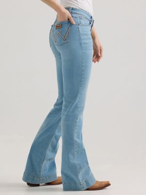 Women's Wrangler Retro® Mae Wide Leg Trouser Jean in Mia