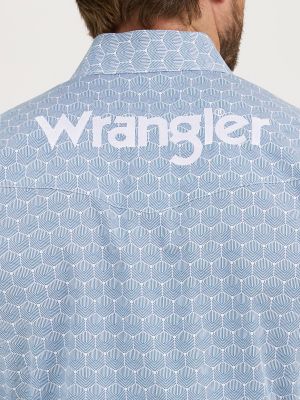 Men's Wrangler® Logo Long Sleeve Western Snap Shirt in Steely Blue Hexagons alternative view 5