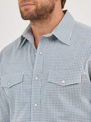 Men's Wrinkle Resist Long Sleeve Western Snap Plaid Shirt in Seashore