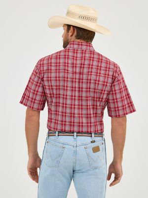 Men's Wrinkle Resist Short Sleeve Western Snap Plaid Shirt in Carmine Red alternative view 2
