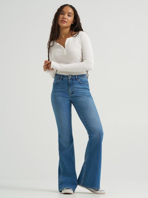 Женские джинсы Wrangler Fierce Flare Embroidered Jean