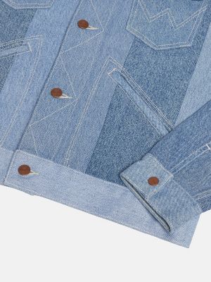 Wrangler x Beyond Retro Icons Jacket in Light Wash alternative view 7