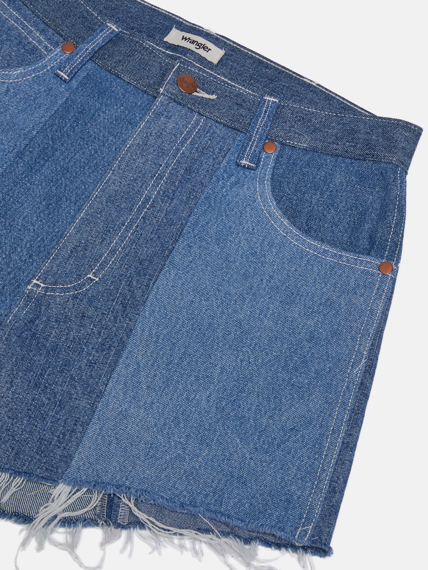 Женские шорты Wrangler x Beyond Retro Reworked, цвет: Светлая варка — фото 6