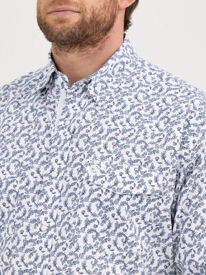 Wrangler® George Strait™ Troubadour Long Sleeve Western Snap Shirt in Delft Branches alternative view 2