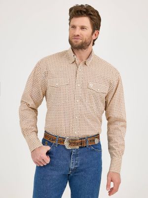 Wrangler® George Strait™ Troubadour Long Sleeve Western Snap Shirt in Chocolate Overlay