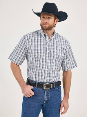 Wrangler® George Strait™ Short Sleeve One Pocket Button Down Shirt