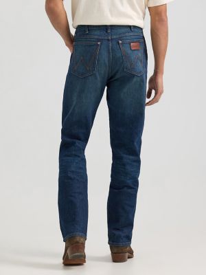 Men's Wrangler Retro® Slim Fit Straight Leg Jean in Frontier