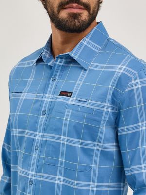 Wrangler ATG™ Men's Hike To Fish Plaid Shirt in Mangosteen alternative view 2