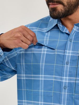 Wrangler ATG™ Men's Hike To Fish Plaid Shirt in Mangosteen alternative view 4