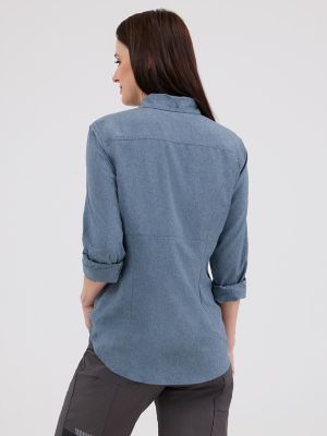 Women's Wrangler RIGGS Workwear&reg; Lightweight Vented Work Shirt in Blue Nights