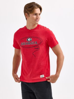 Men's Wrangler Collegiate Barb Wire T-Shirt in University Of Georgia