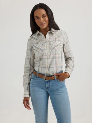 Women's Essential Long Sleeve Plaid Western Snap Top