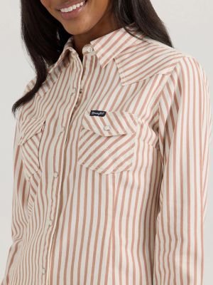 Women's Wrangler Horse Yoke Slim Western Snap Shirt in Tan alternative view 6