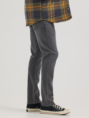 Men's Unlimited Comfort Flex Waist Tapered Jean in Ronnie alternative view 2