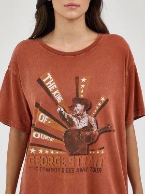 Women's Wrangler Retro® George Strait Oversized Band Tee in Arabian Spice Mineral Wash