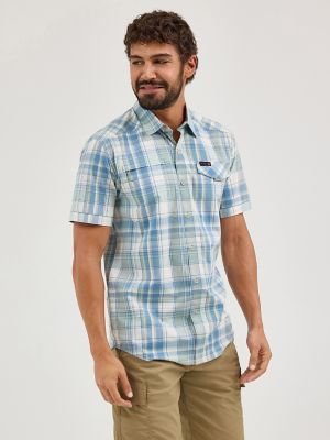 Wrangler ATG™ Men's Cedar Zip Pocket Plaid Shirt in Iceberg