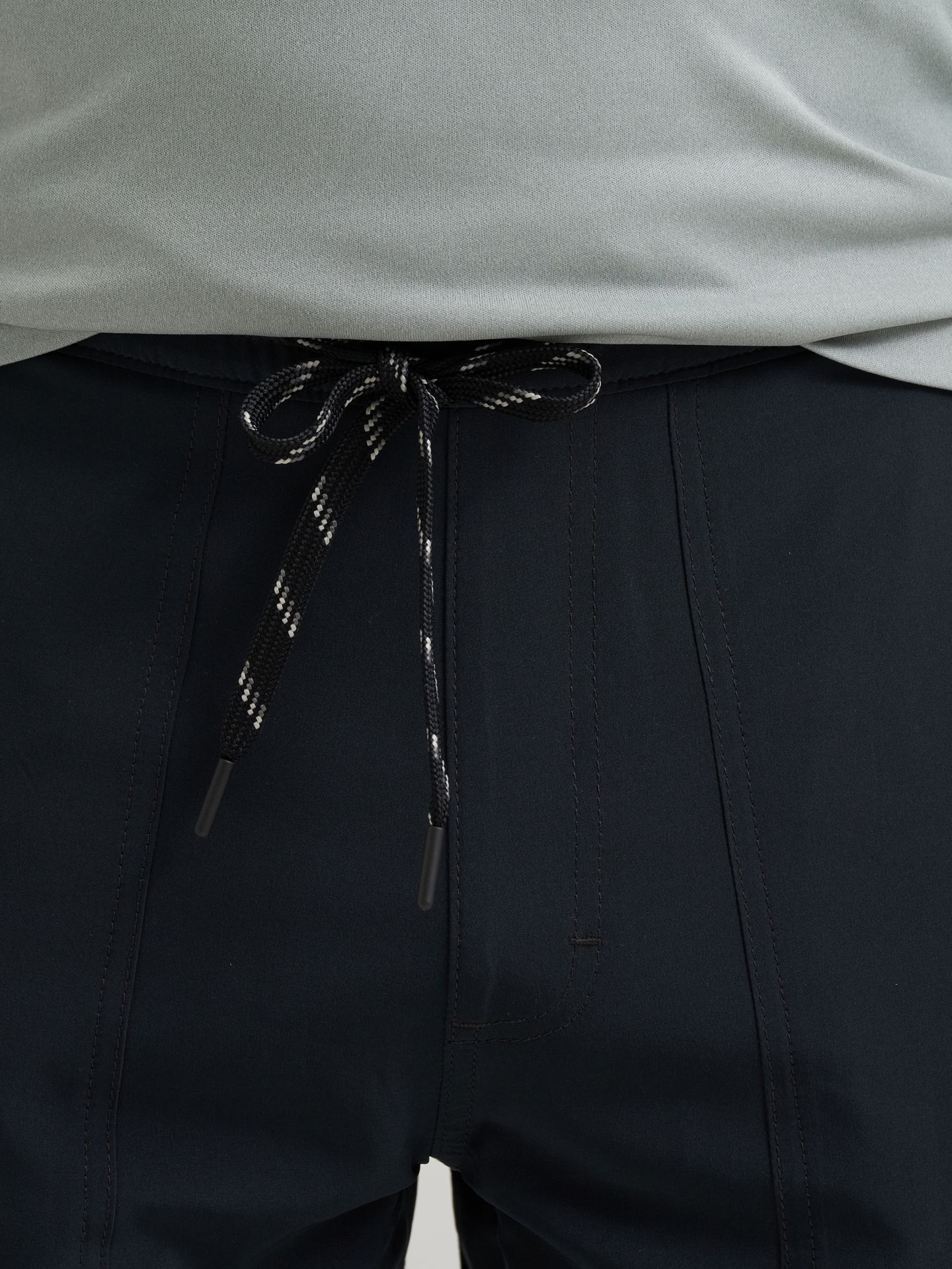 Мужские шорты Wrangler ATG™ Gym to Trail Short, цвет: Угольно-чёрный — фото 8
