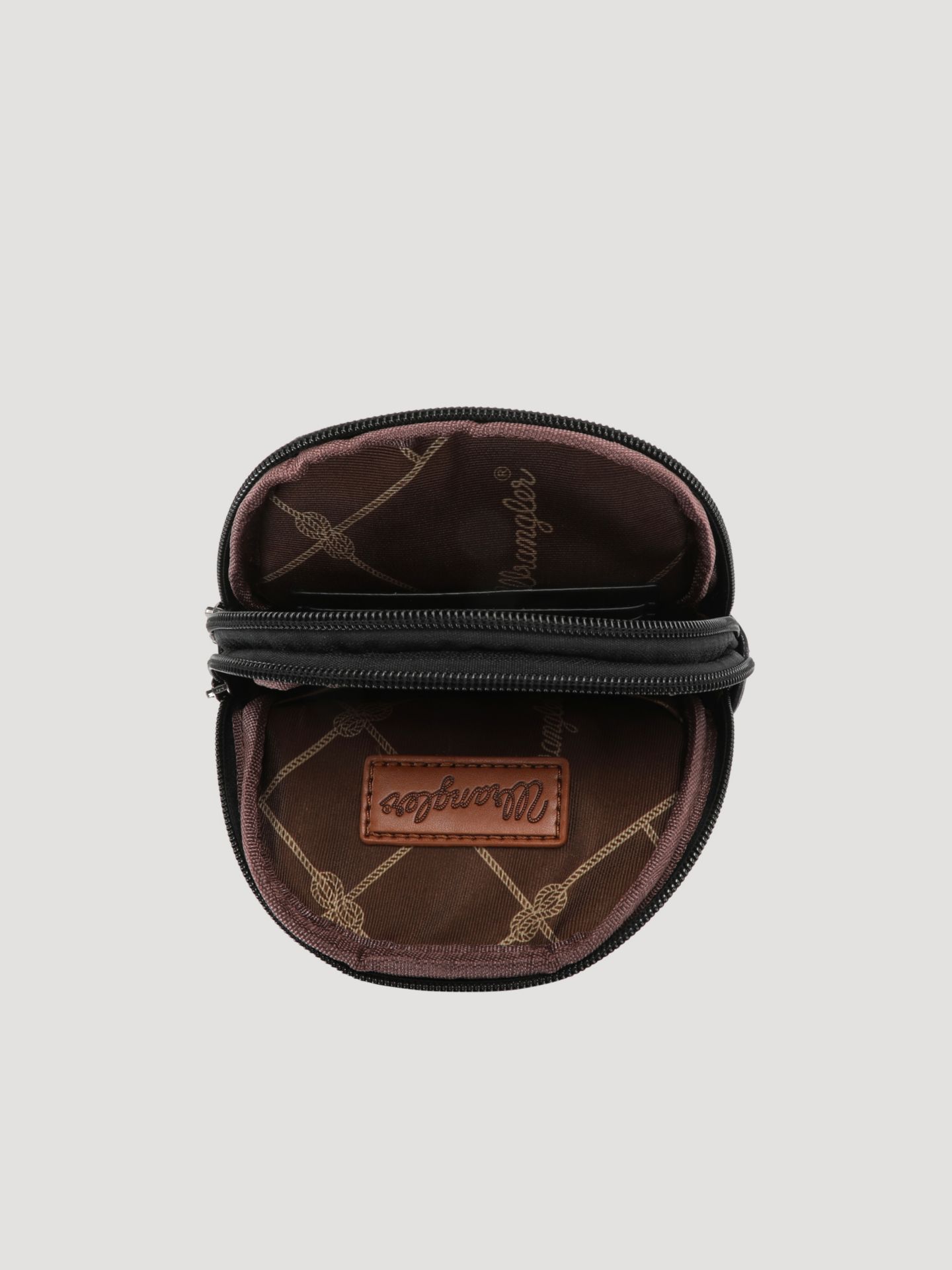 Женская сумка Wrangler Cow Print Canvas Sling, цвет: Чёрный / Белый — фото 3