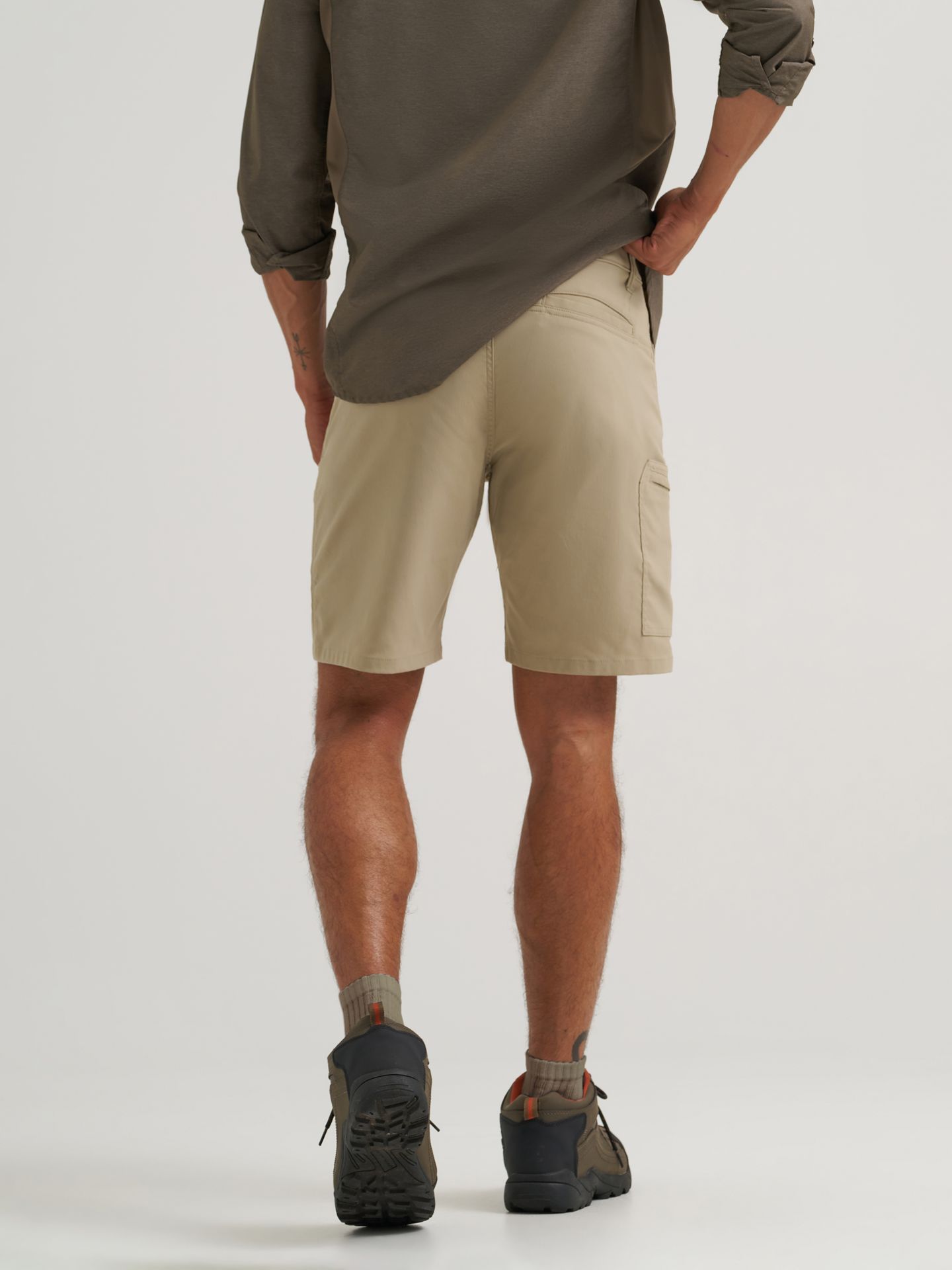 Мужские шорты Wrangler ATG™ Harbor Short, цвет: Серебристый — фото 2