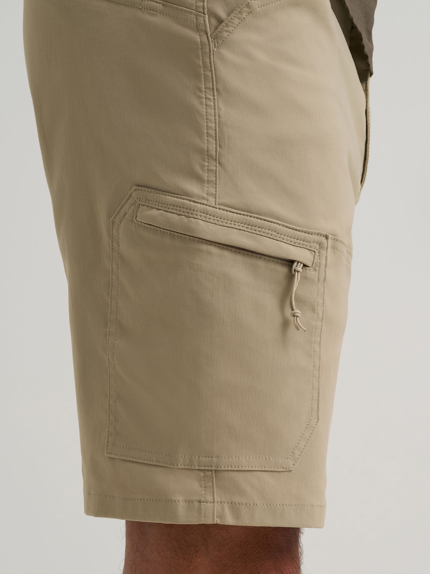Мужские шорты Wrangler ATG™ Harbor Short, цвет: Серебристый — фото 7