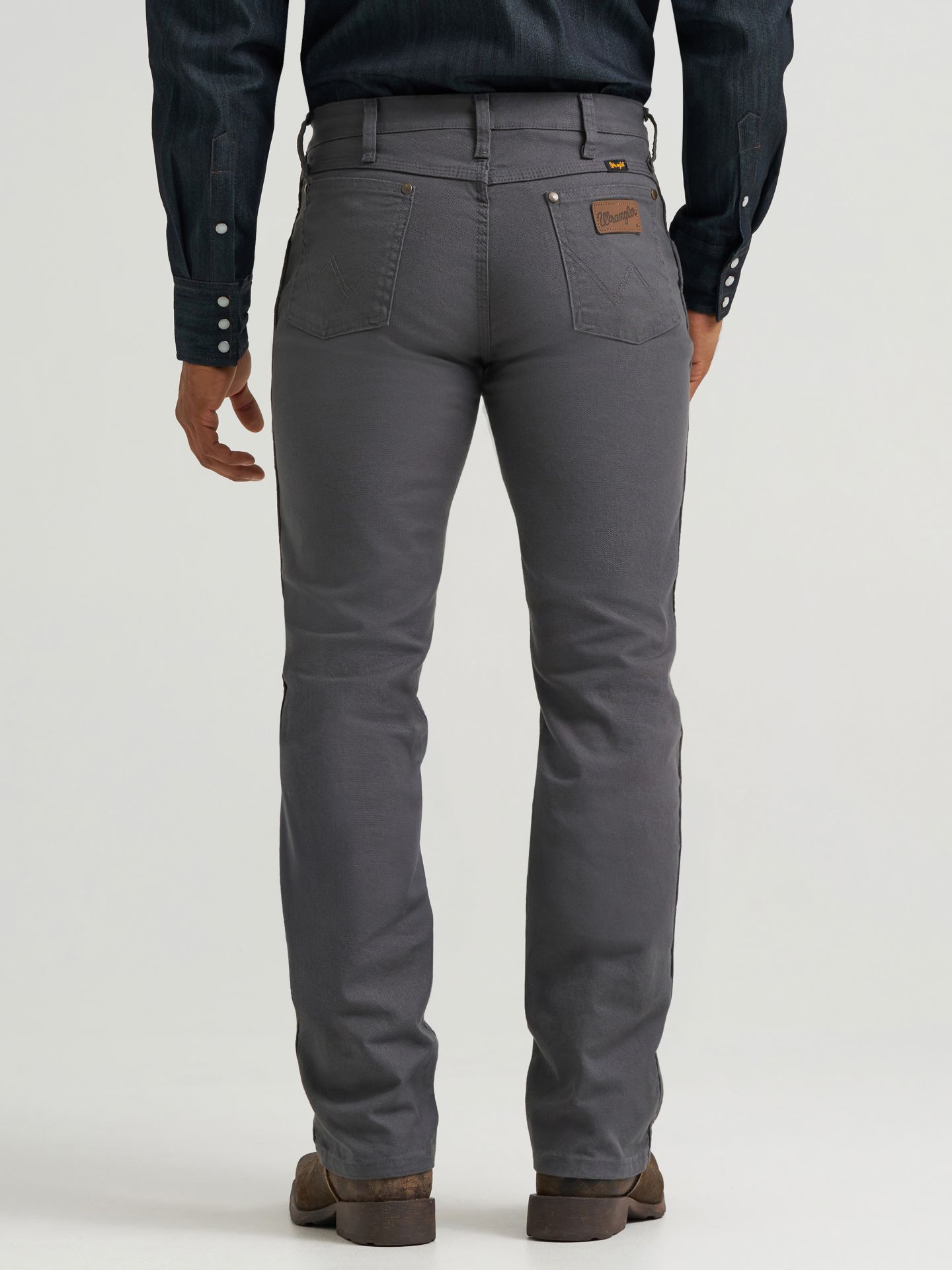 Мужские джинсы Wrangler Premium Performance Tough Comfort Cowboy Cut® Slim Fit Canvas, цвет: Серый — фото 2