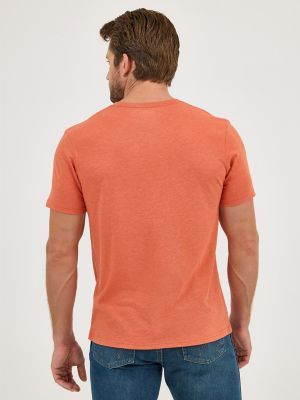 Men's Wrangler Rope Emblem Graphic T-shirt in Sienna Bison alternative view