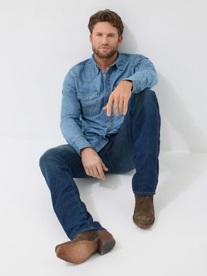 Men's Wrangler® Classic Denim Western Snap Shirt in Light Wash alternative view 6