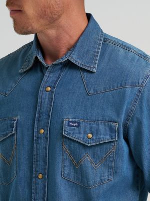 Men's Wrangler&reg; Classic Denim Western Snap Shirt in Mid Wash Denim alternative view 3