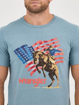 Men's Wrangler Americana Flag Logo T-Shirt in Lead Flag