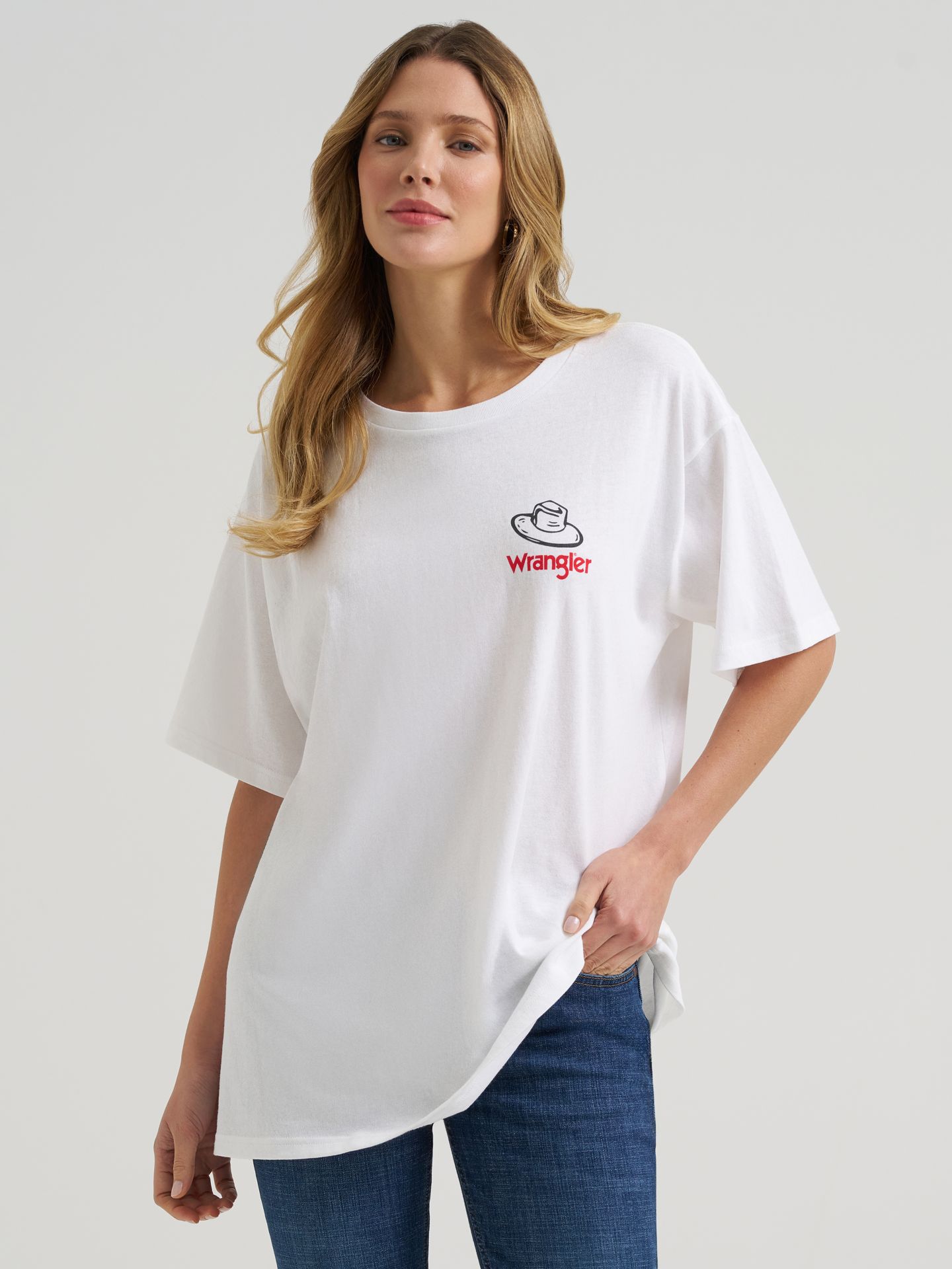 Женская футболка Wrangler Western Back Graphic Oversized, цвет: Яркий белый — фото 2