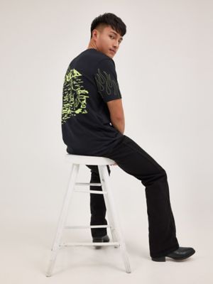 Wrangler® x Happy Socks The Bronc T-Shirt