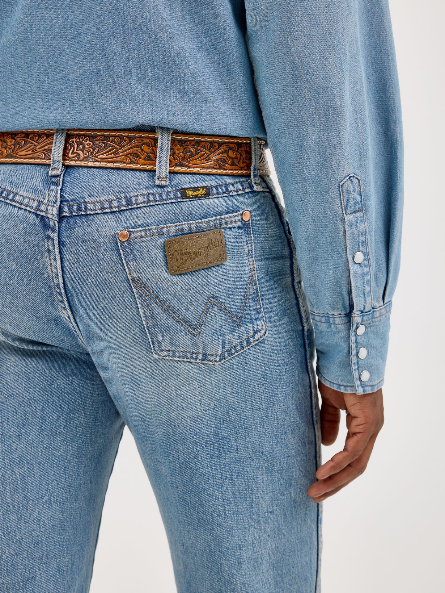 Мужские джинсы Wrangler Cowboy Cut® Original Fit Vintage Wash, цвет: Синий, вариант 1 — фото 7