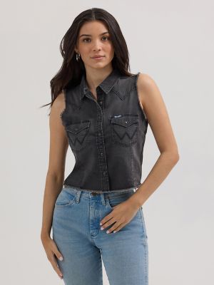 Women's Wrangler Frayed Denim Crop Western Snap Tank in Black Fray alternative view