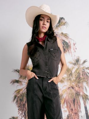 Women's Wrangler Frayed Denim Crop Western Snap Tank