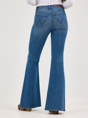 Women's Fierce Flare Split Hem Jean in Carolina