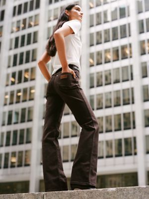 Wrangler + STAUD The Must Jean in Earth