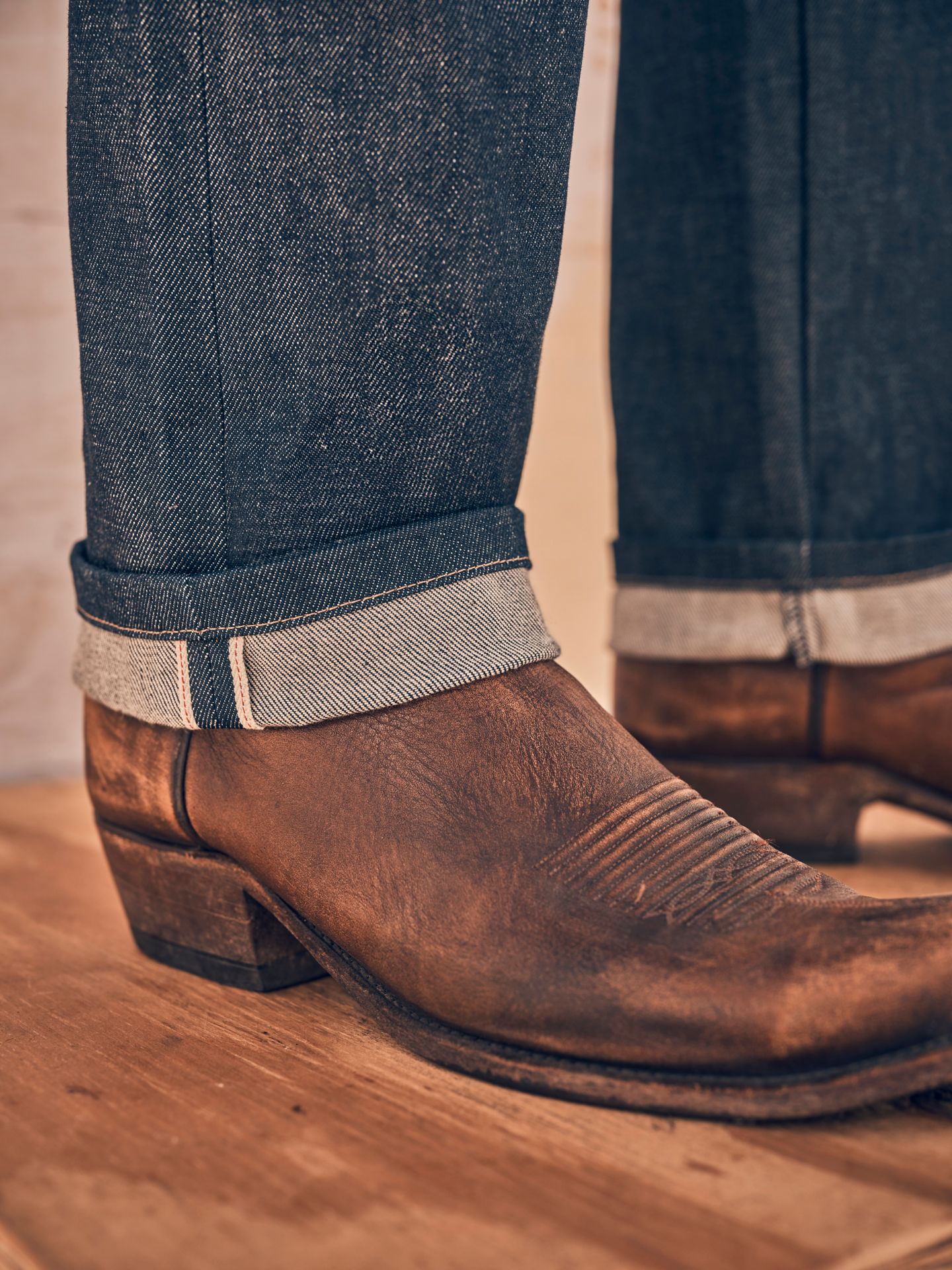 Мужские джинсы Wrangler Cone Denim® White Oak Selvedge, цвет: Индиго — фото 9