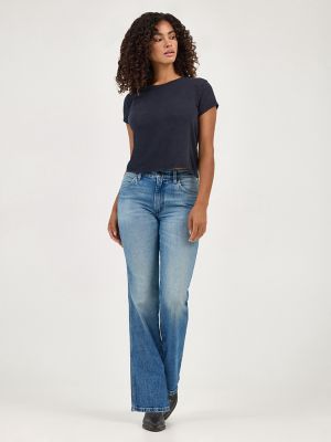 Women's Wrancher Shadow Pocket Jean in Dirty Denim alternative view 8