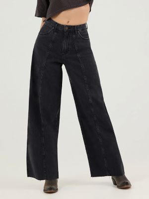 Women's Cowboy Barrel Jean in Rinse Black