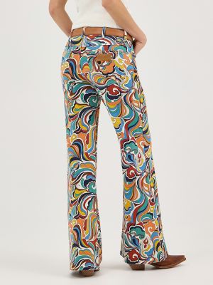 Women's Print Flare Jean in Latigo Print alternative view 6
