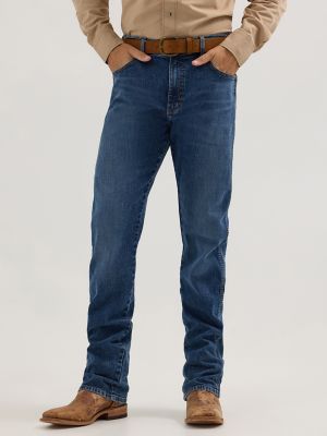 Men's Wrangler Retro® Slim Fit Straight Leg Jean in Ozark