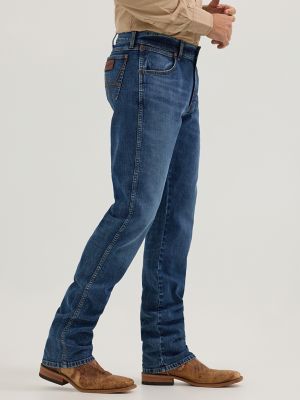 Men's Wrangler Retro® Slim Fit Straight Leg Jean in Ozark