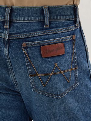 Men's Wrangler Retro® Slim Fit Straight Leg Jean in Ozark